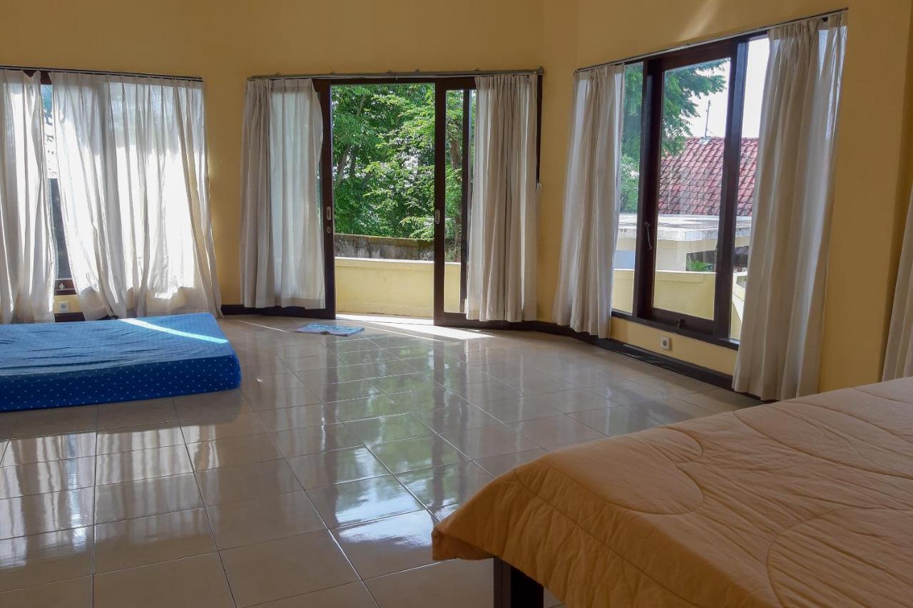Oyo 3070 Villa Lovina Eco Lodge Eksteriør billede